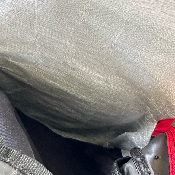 Billabong Black and Red Men's Backpack - Picture 8 of 12